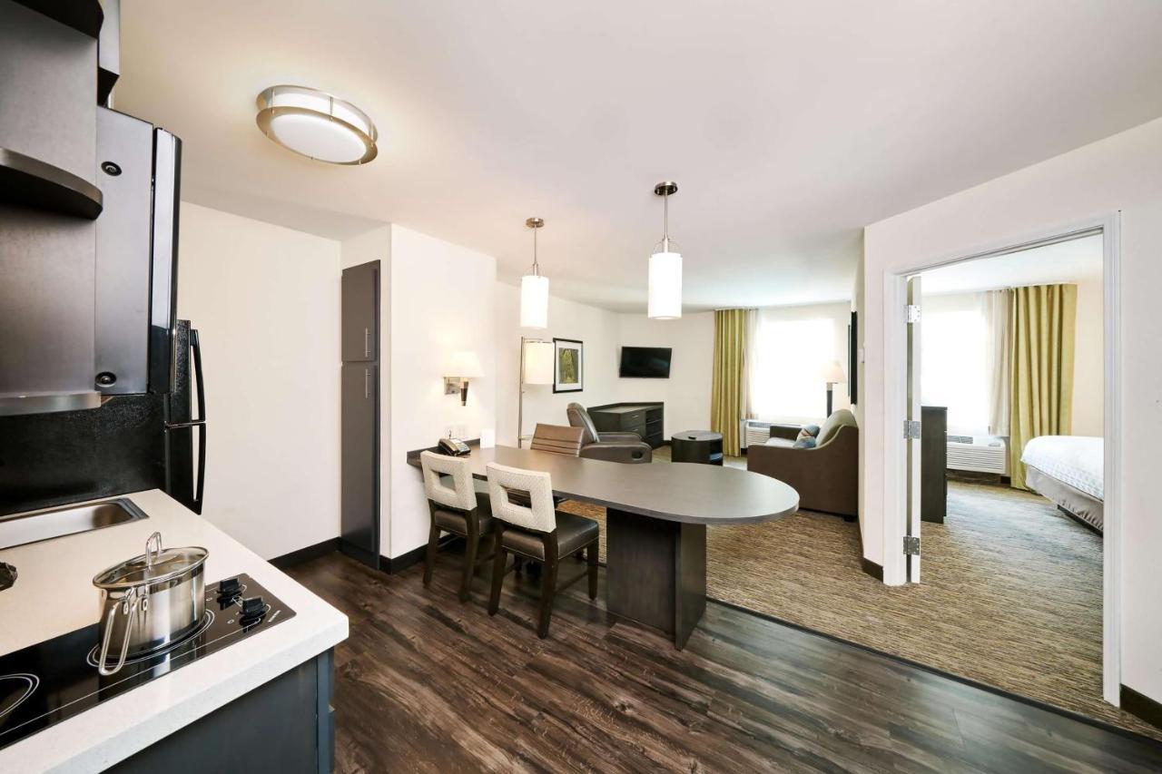 Sonesta Simply Suites Boston Берлінгтон Екстер'єр фото