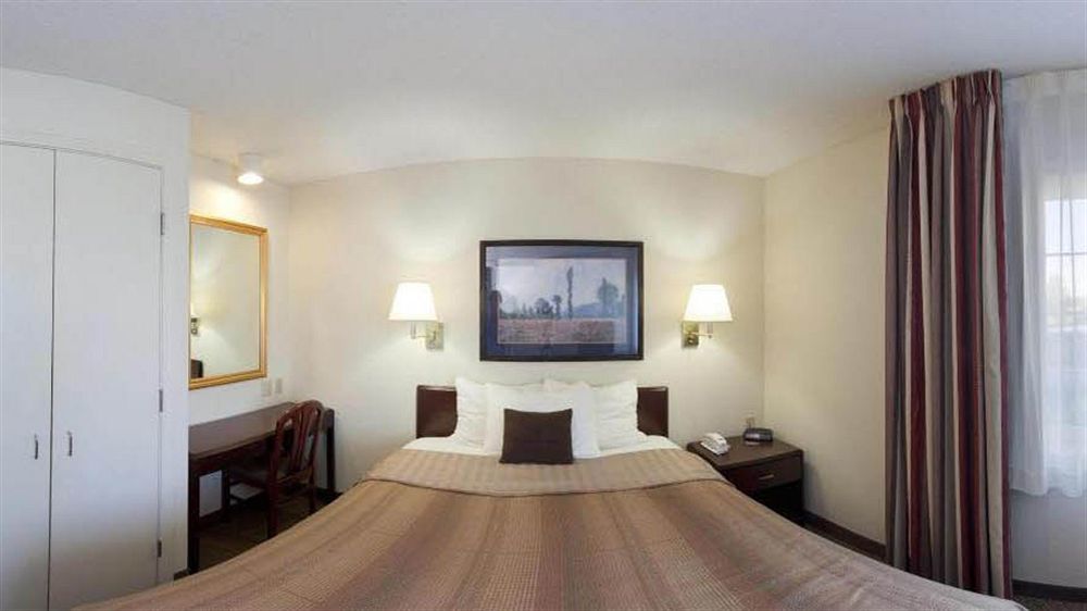 Sonesta Simply Suites Boston Берлінгтон Екстер'єр фото
