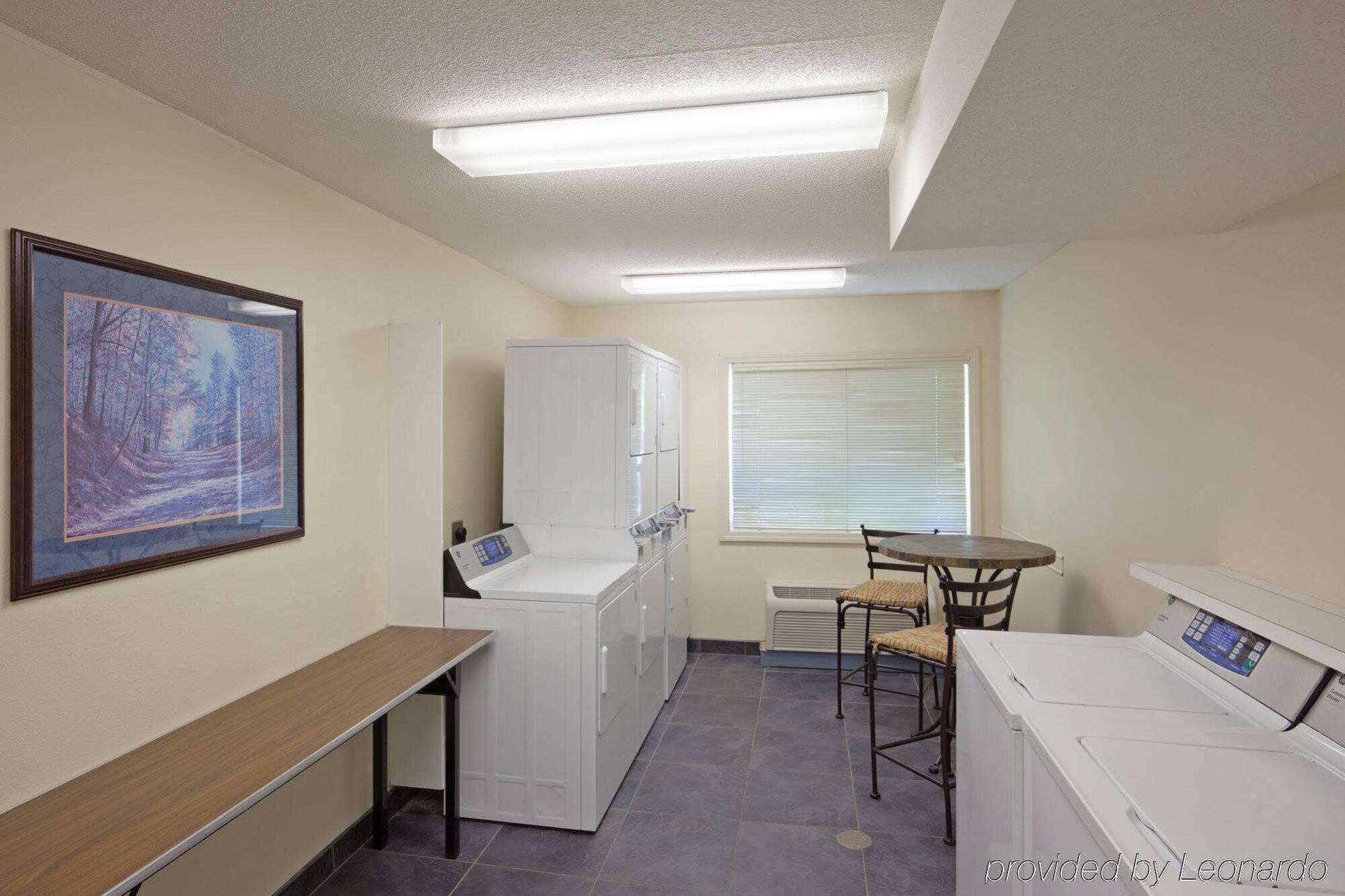 Sonesta Simply Suites Boston Берлінгтон Екстер'єр фото